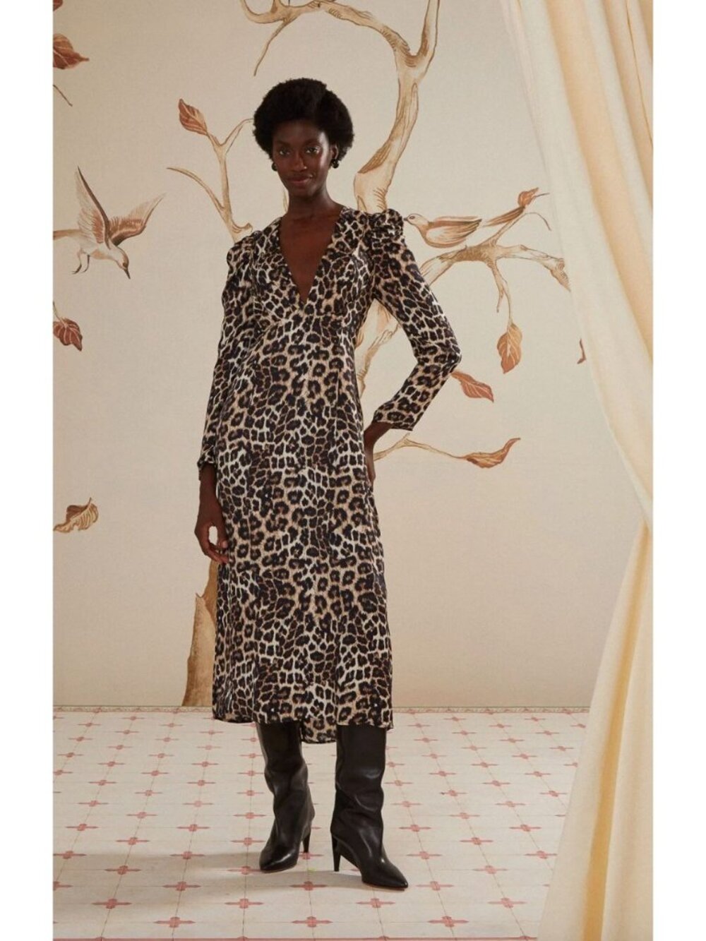 Farm Rio Natural Skin Cream Midi Dress Safari Size Small Leopard Print Midi Y2K